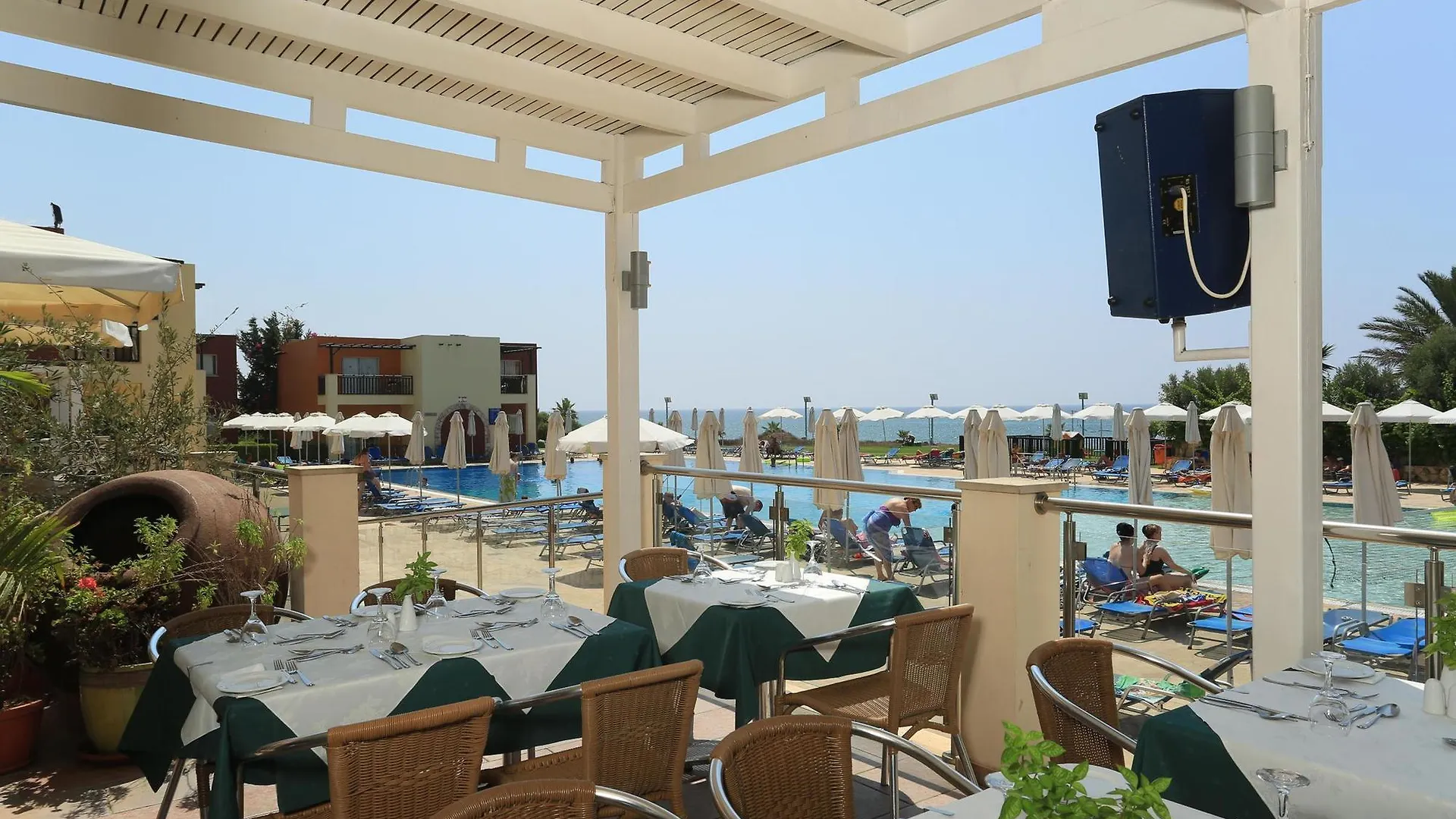 Panas Holiday Village Айя-Напа Апарт-отель